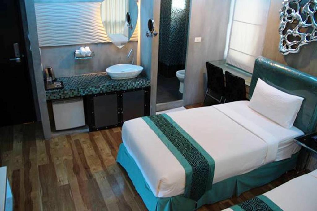 Blutique Hotel Bangkok Exteriör bild